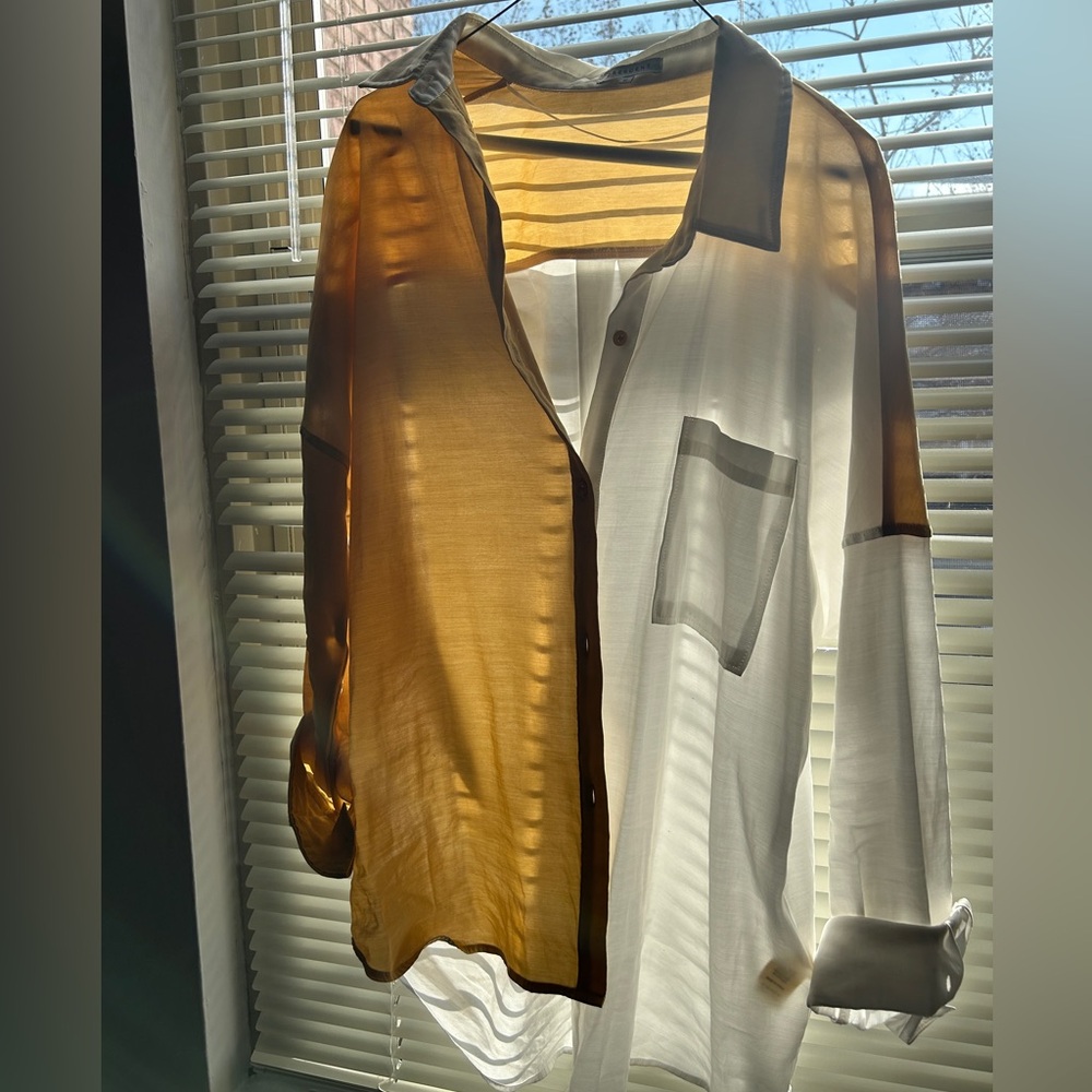 Button-up blouse (unique color split)
